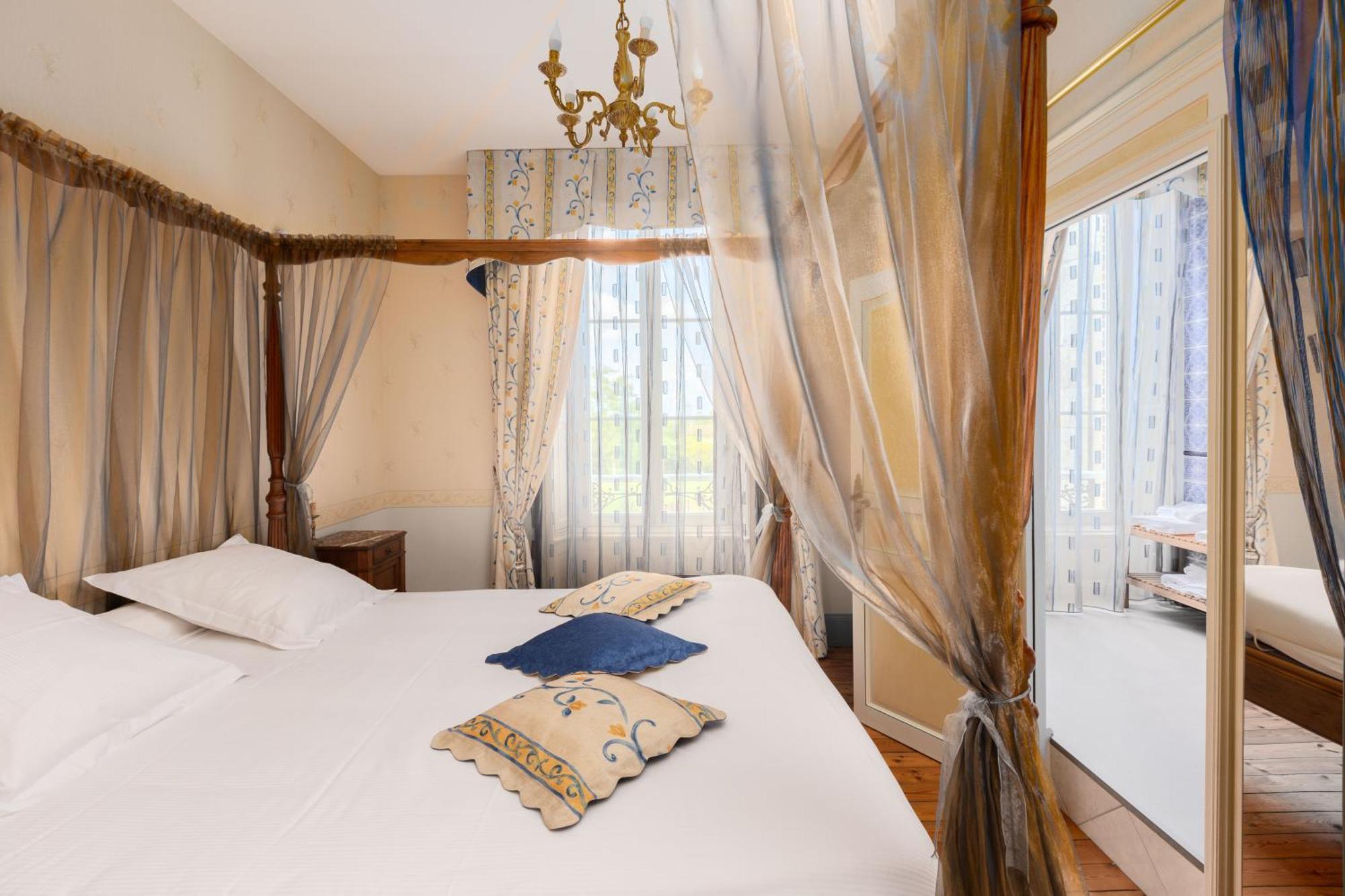 Chateau De La Richerie Beaurepaire  Bagian luar foto